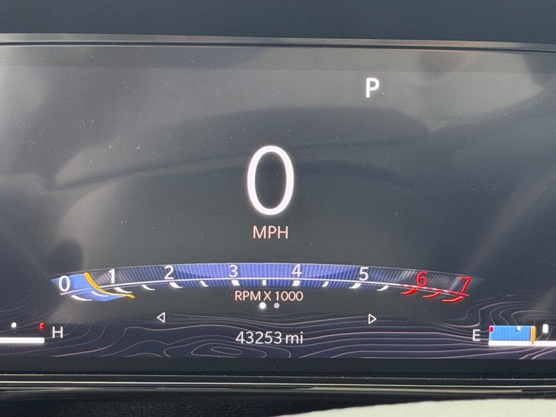 Jeep Wagoneer Vehicle Full-screen Gallery Image 22