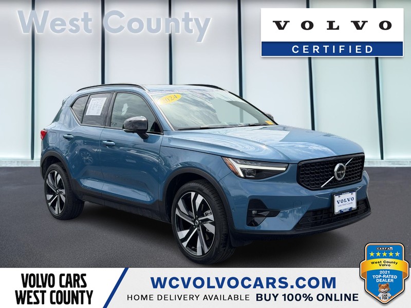 Fjord Blue Metallic 2024 Volvo XC40 B5 Ultimate Dark Theme AWD SUV / Crossover All-Wheel Drive Automatic