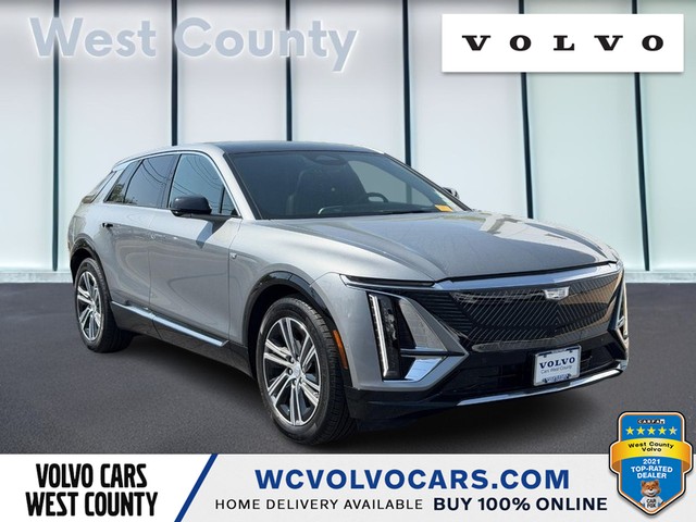 more details - cadillac lyriq