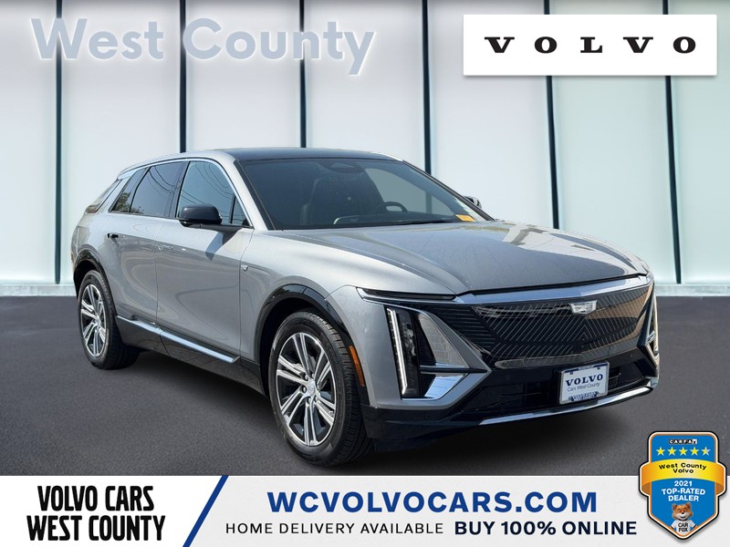 Cadillac LYRIQ Vehicle Full-screen Gallery Image 01