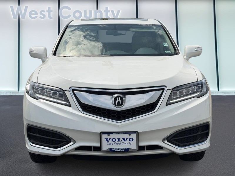 Acura RDX Vehicle Full-screen Gallery Image 09