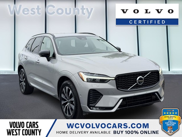 2025 Volvo XC60 B5 Plus Dark AWD's photo