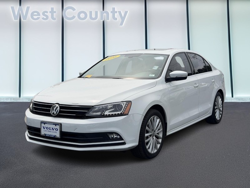 Volkswagen Jetta Sedan Vehicle Full-screen Gallery Image 08