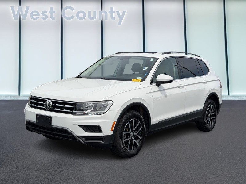 Volkswagen Tiguan Vehicle Full-screen Gallery Image 08
