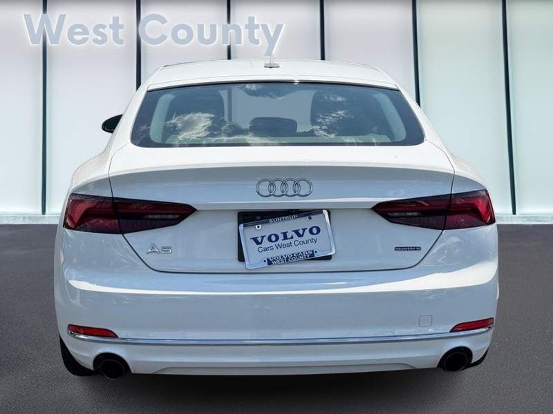Audi A5 Sportback Vehicle Full-screen Gallery Image 05
