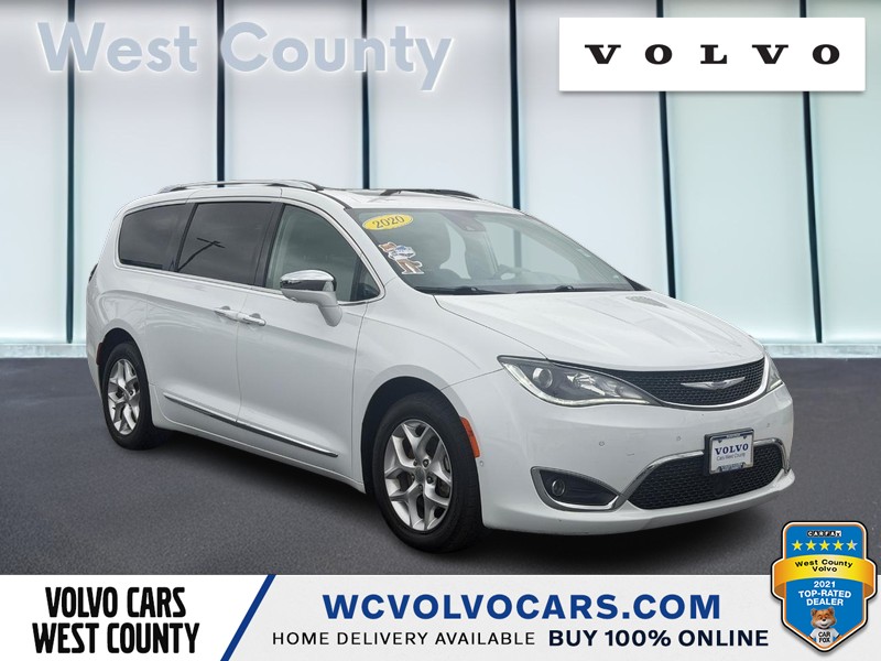Chrysler Pacifica Vehicle Full-screen Gallery Image 01