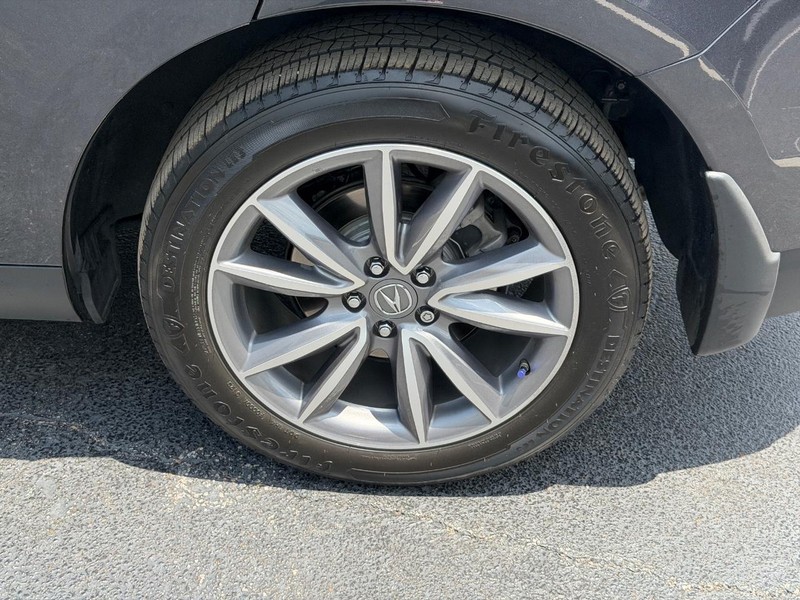Acura RDX Vehicle Full-screen Gallery Image 07