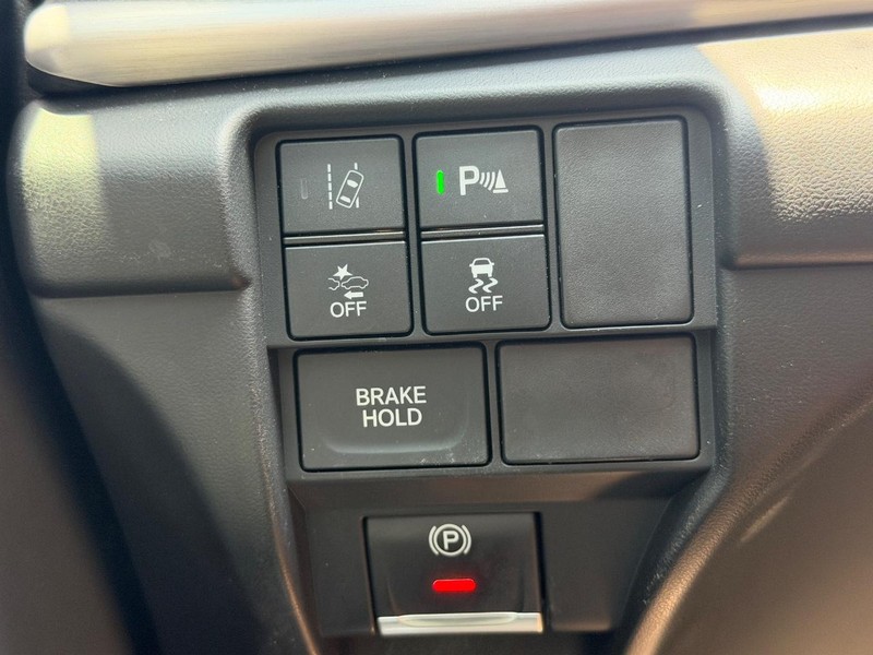Acura RDX Vehicle Full-screen Gallery Image 17