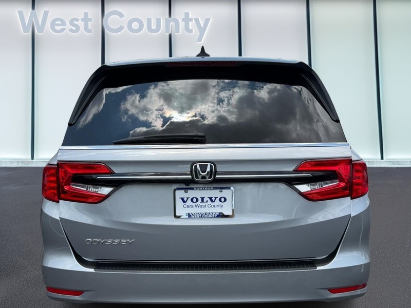 Honda Odyssey Vehicle Full-screen Gallery Image 05