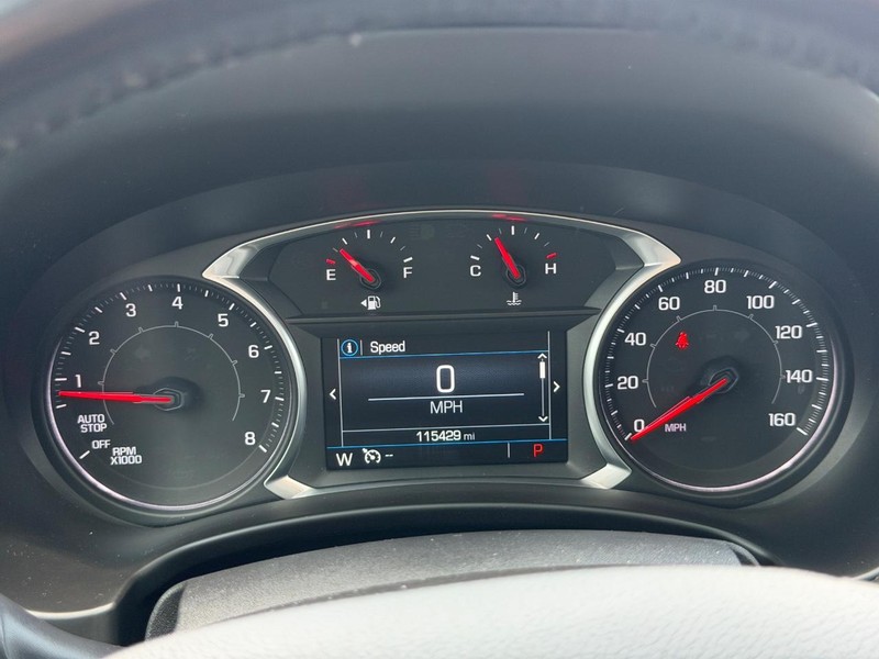 GMC Terrain Vehicle Full-screen Gallery Image 18