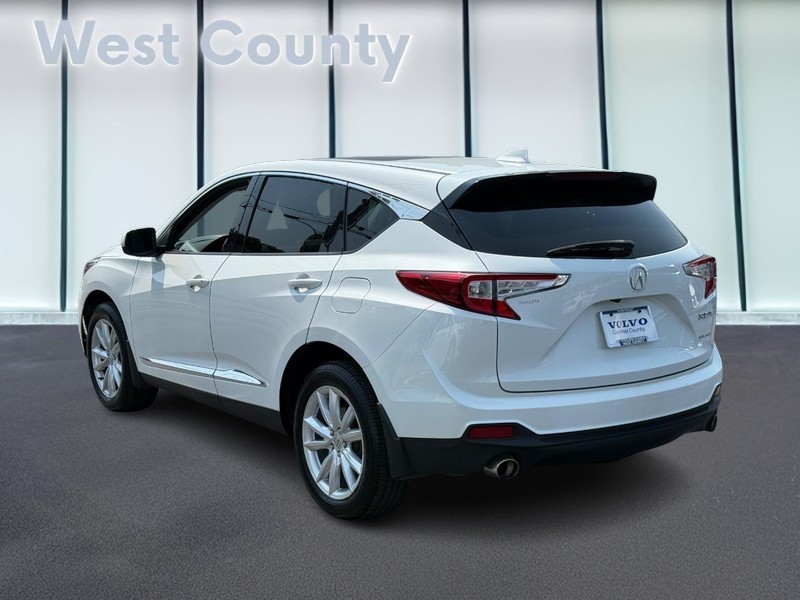 Acura RDX Vehicle Full-screen Gallery Image 06