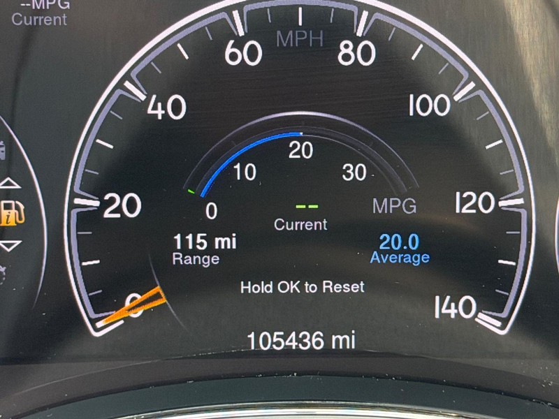 Jeep Grand Cherokee Vehicle Full-screen Gallery Image 20