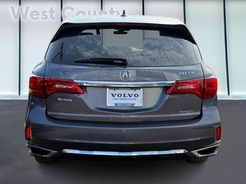 Acura MDX Vehicle Full-screen Gallery Image 05
