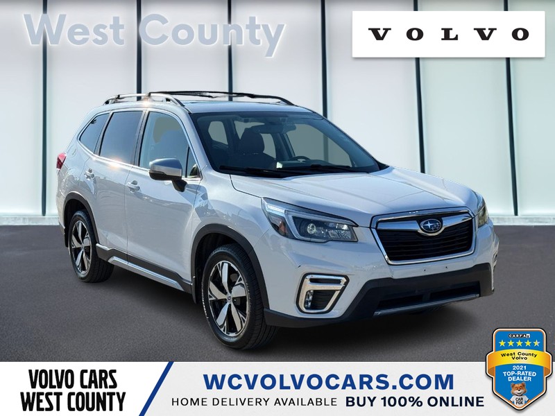 Subaru Forester Vehicle Full-screen Gallery Image 01