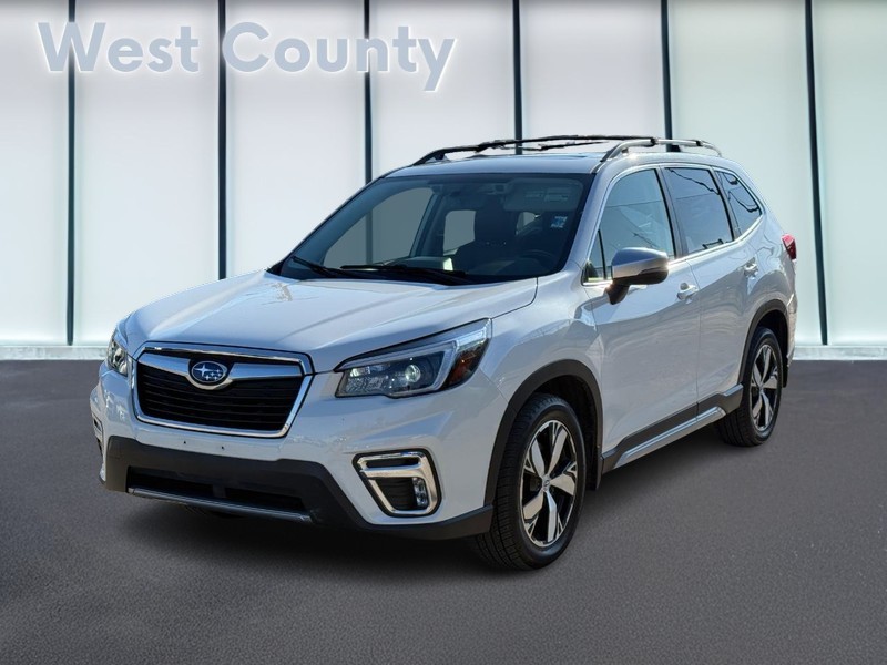 Subaru Forester Vehicle Full-screen Gallery Image 09