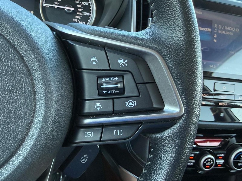 Subaru Forester Vehicle Full-screen Gallery Image 20