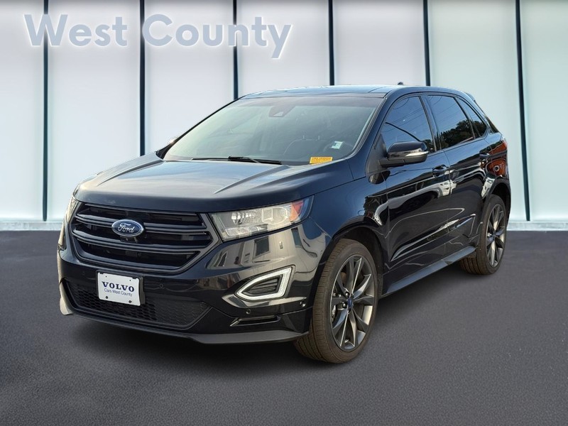 Ford Edge Vehicle Full-screen Gallery Image 09