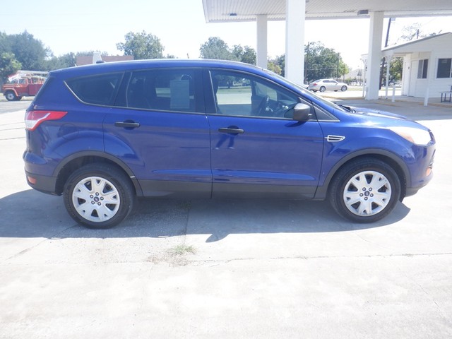 Ford Escape Vehicle Full-screen Gallery Image 07