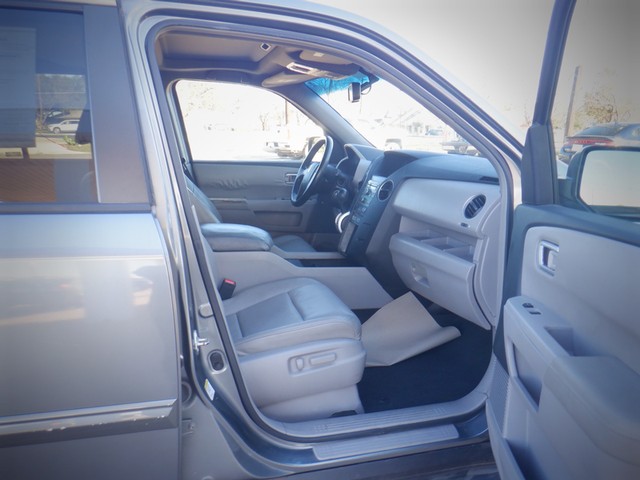 Honda Pilot Vehicle Full-screen Gallery Image 09