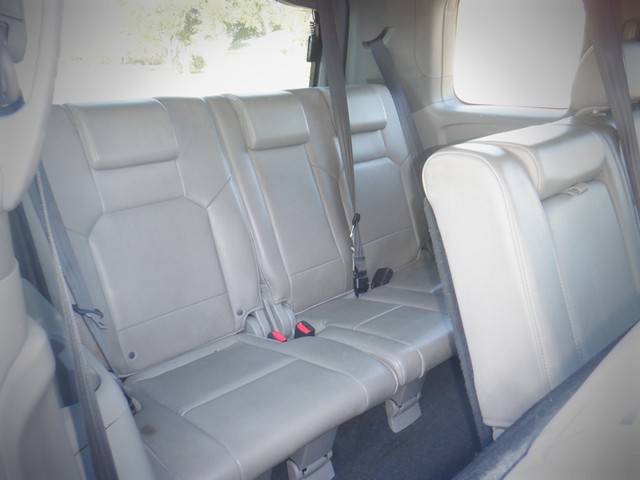 Honda Pilot Vehicle Full-screen Gallery Image 12