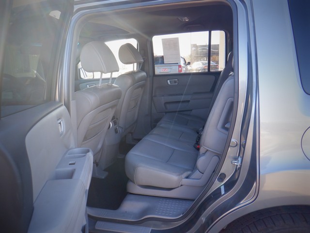 Honda Pilot Vehicle Full-screen Gallery Image 13