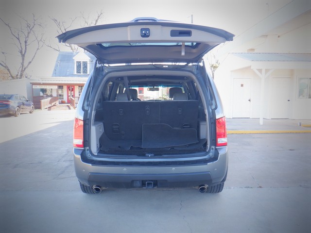 Honda Pilot Vehicle Full-screen Gallery Image 06