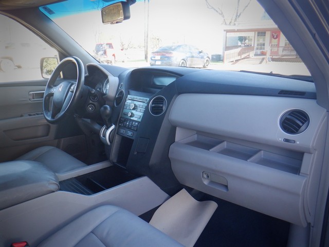 Honda Pilot Vehicle Full-screen Gallery Image 10