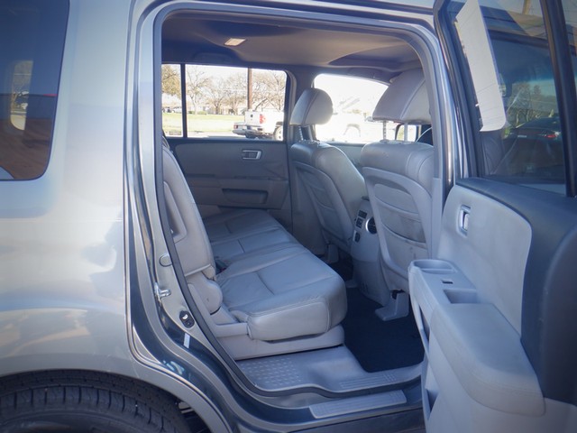 Honda Pilot Vehicle Full-screen Gallery Image 11