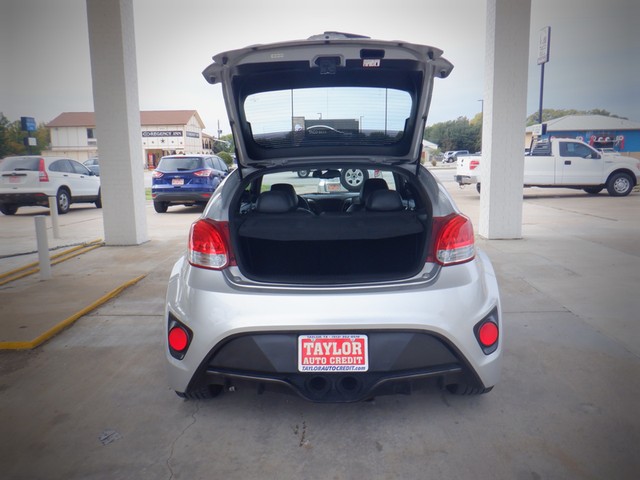 Hyundai Veloster Vehicle Full-screen Gallery Image 06