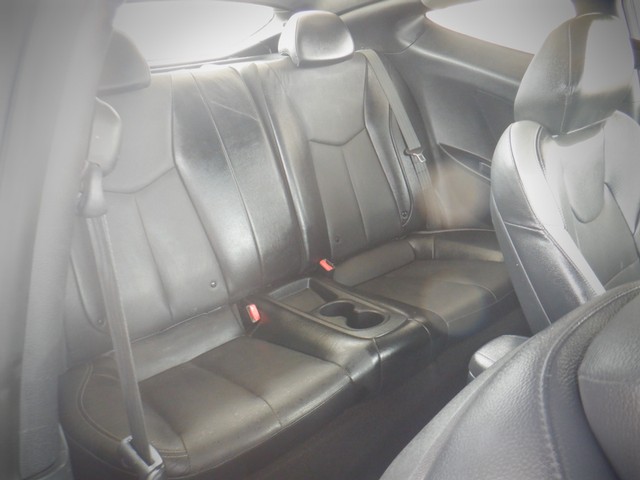 Hyundai Veloster Vehicle Full-screen Gallery Image 09