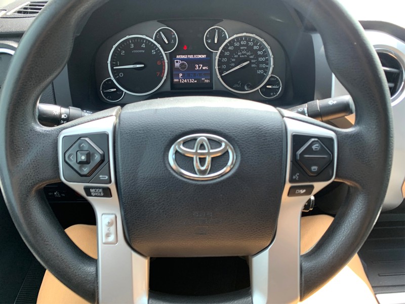 Toyota Tundra 2WD Vehicle Image 14