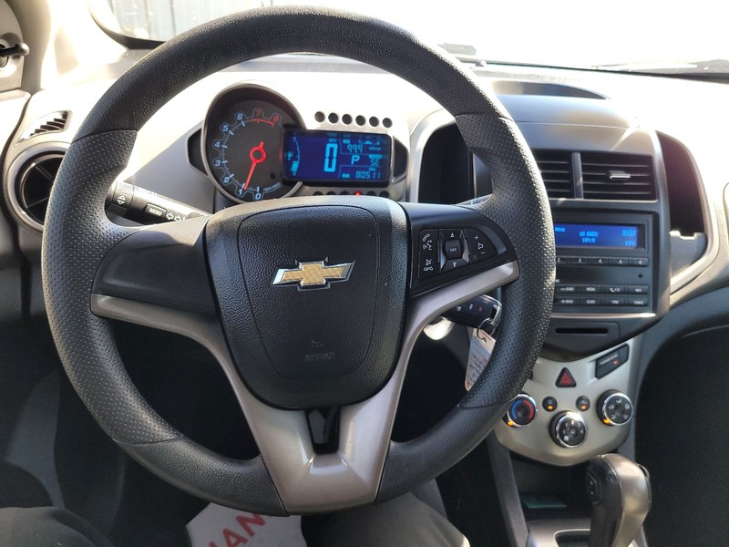 2015 Chevrolet Sonic LS photo