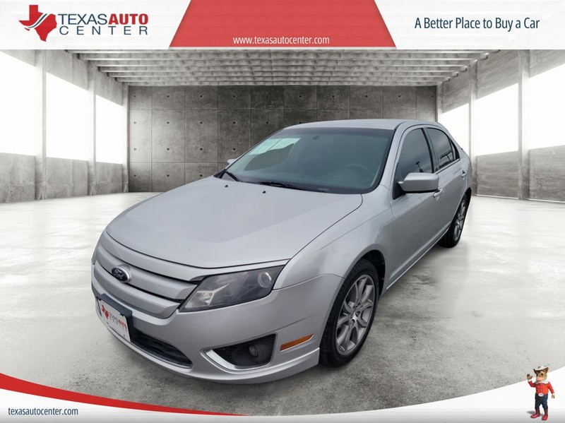 Ford Fusion Vehicle Image 02