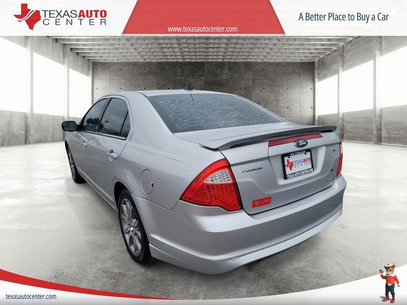 Ford Fusion Vehicle Image 08