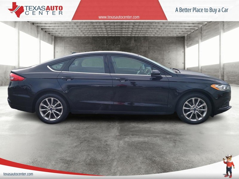 Ford Fusion Vehicle Image 04