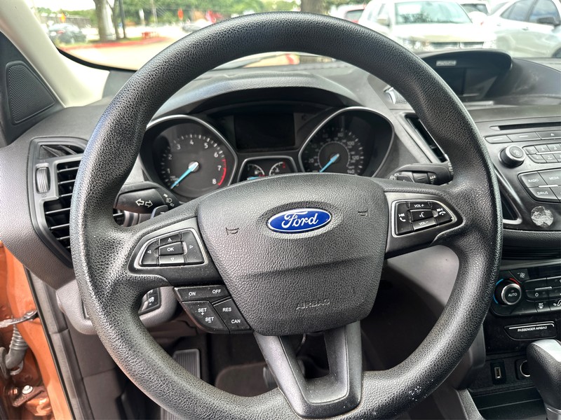 Ford Escape Vehicle Image 15