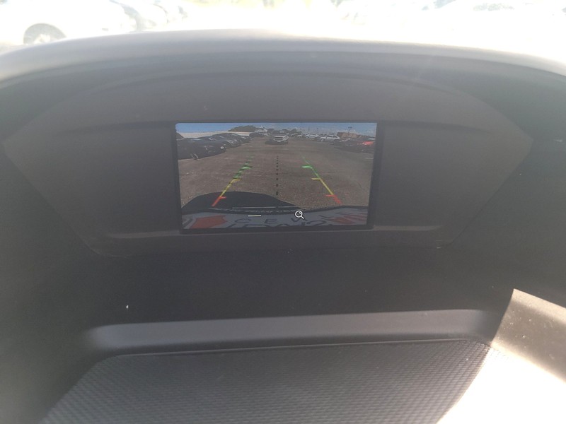 Ford Escape Vehicle Full-screen Gallery Image 18