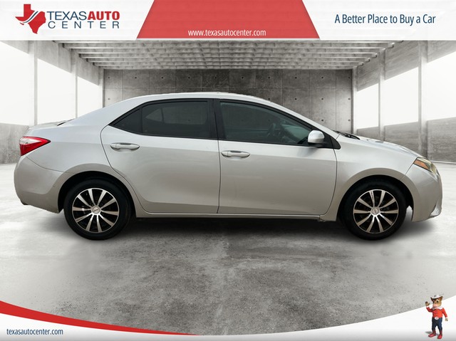 more details - toyota corolla
