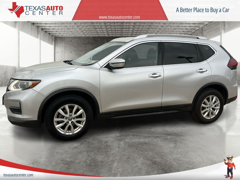 Nissan Rogue Vehicle Full-screen Gallery Image 05