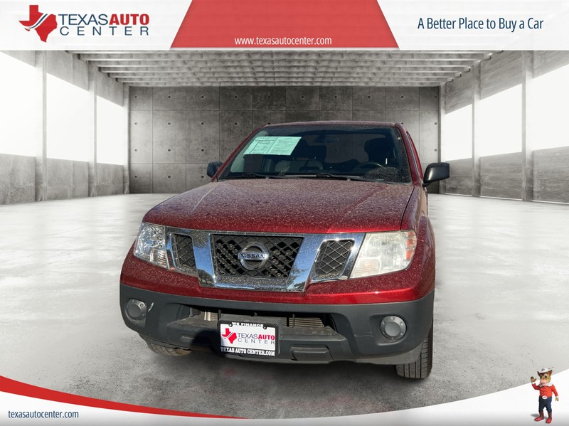 Nissan Frontier Vehicle Full-screen Gallery Image 3