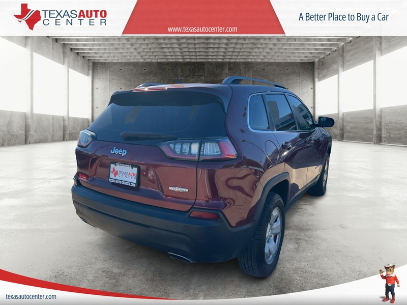 Jeep Cherokee Vehicle Full-screen Gallery Image 5