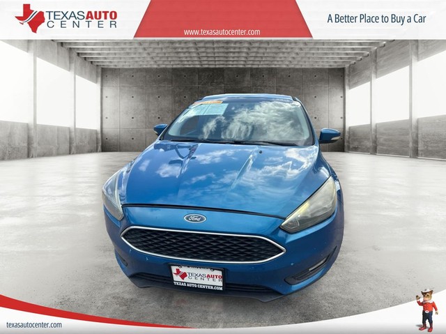 more details - ford focus hatchback