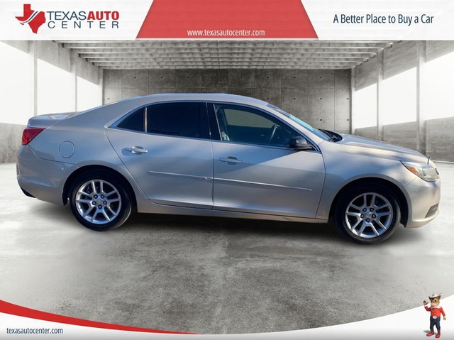 more details - chevrolet malibu