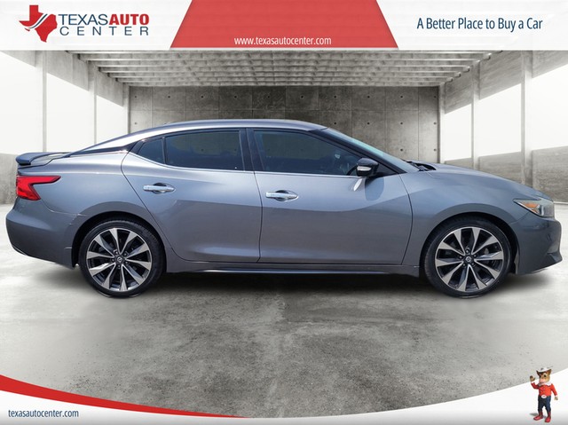 more details - nissan maxima