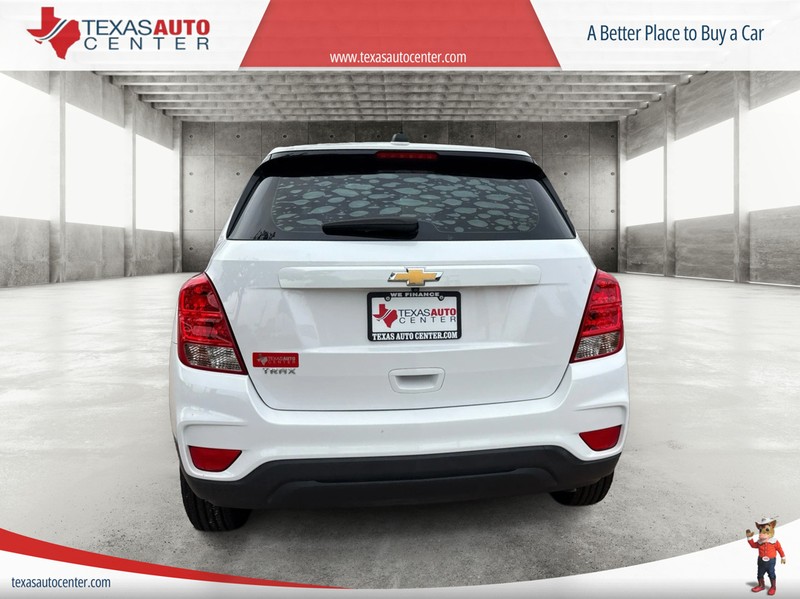 Chevrolet Trax Vehicle Full-screen Gallery Image 07