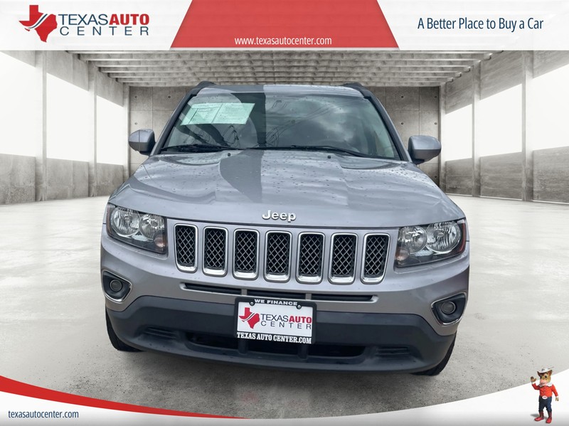 Jeep Compass Vehicle Full-screen Gallery Image 3