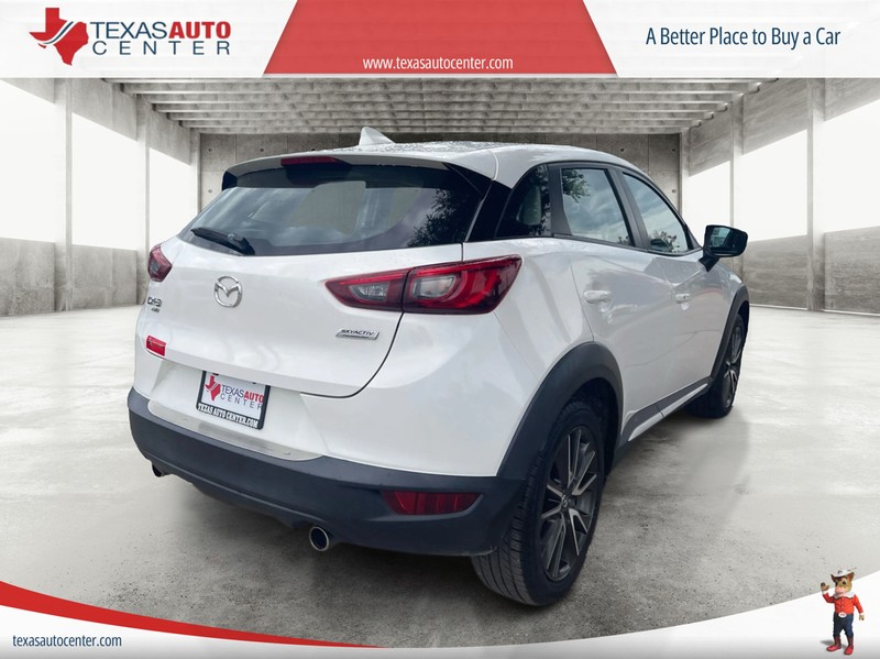 Mazda CX-3 Vehicle Full-screen Gallery Image 06