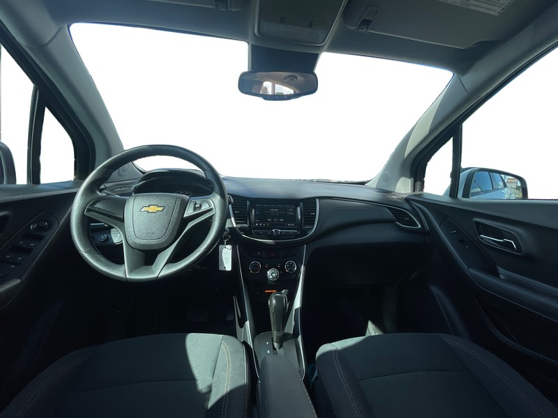 Chevrolet Trax Vehicle Full-screen Gallery Image 14