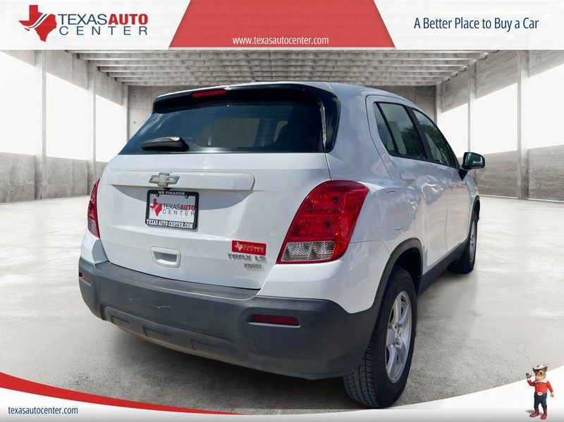 Chevrolet Trax Vehicle Full-screen Gallery Image 5