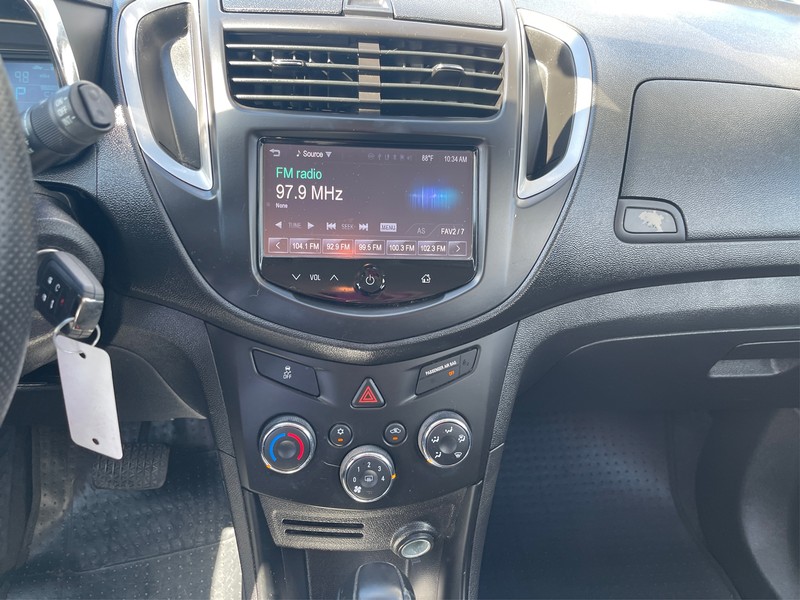 Chevrolet Trax Vehicle Full-screen Gallery Image 10